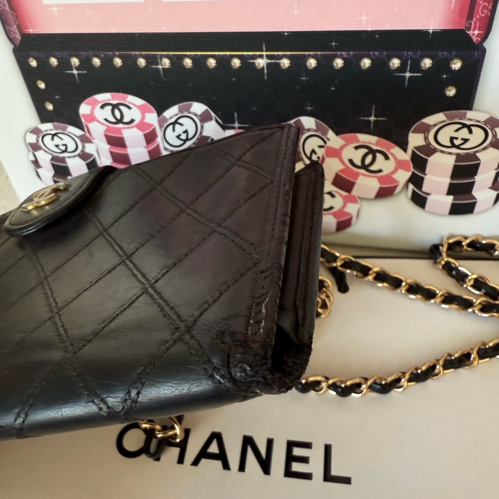 CHANEL Black Quilted Leather Bag with Gold Chain - Picture 9 of 16